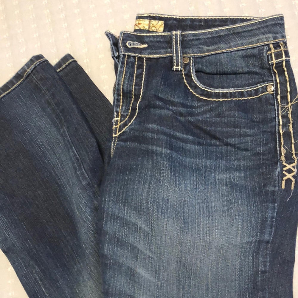 Boot cut jeans